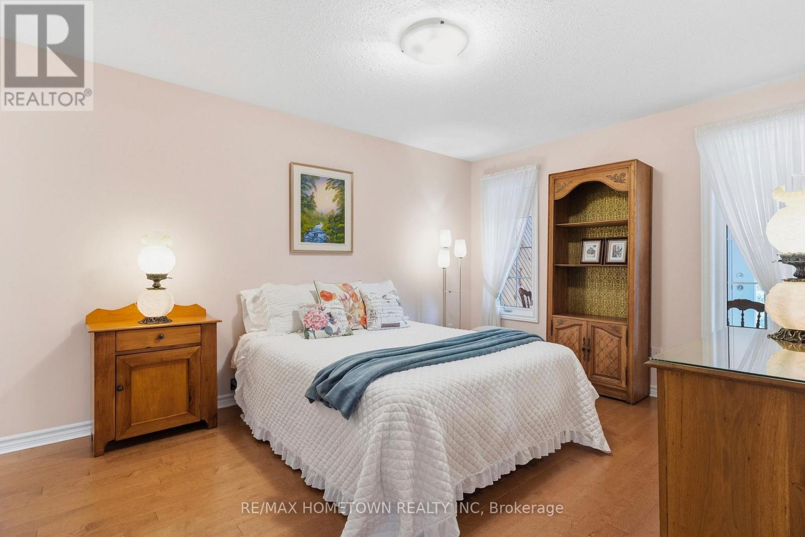 155 STEACY GARDENS - 16