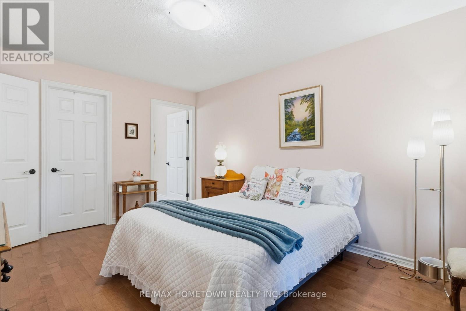 155 STEACY GARDENS - 17