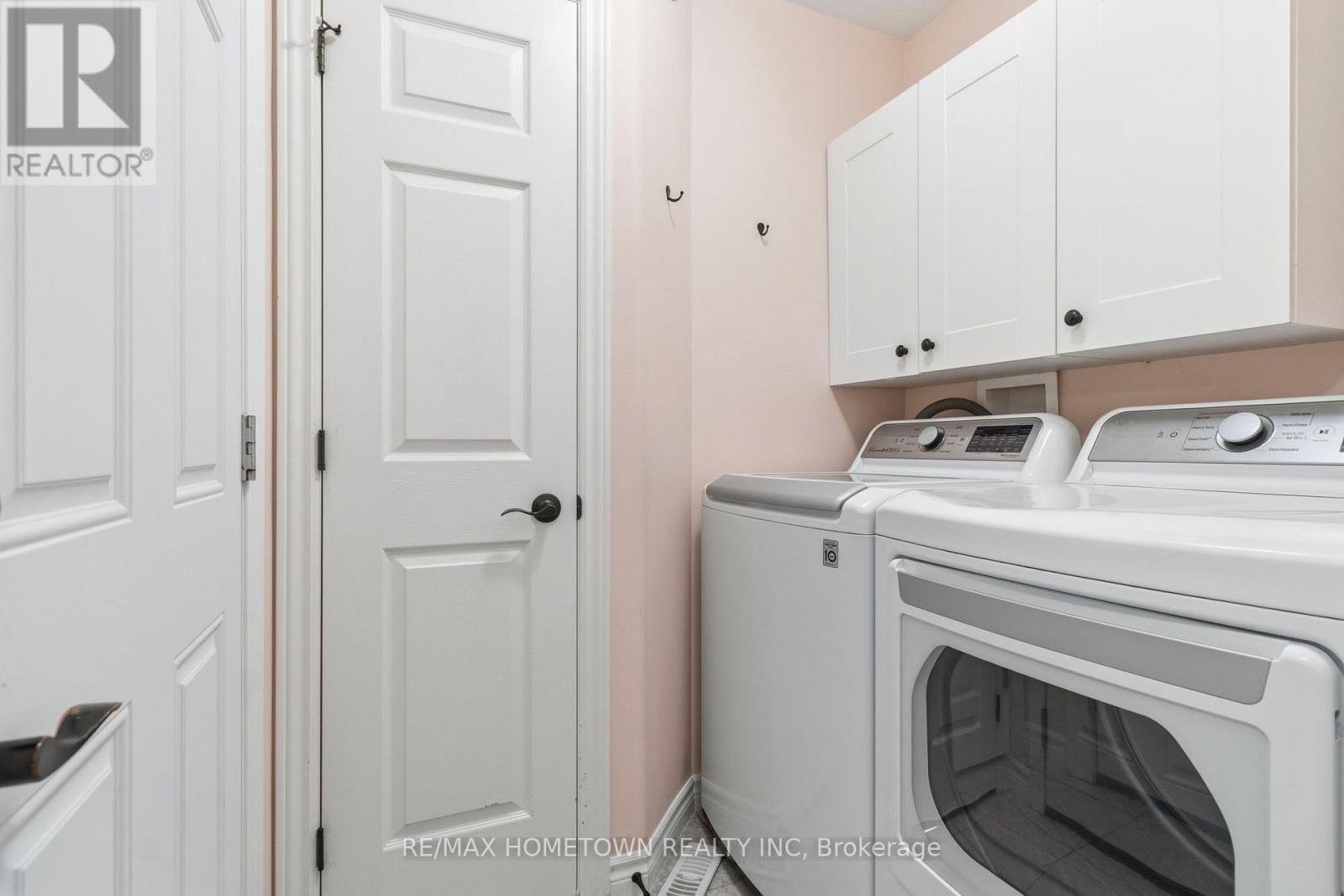 155 STEACY GARDENS - 22