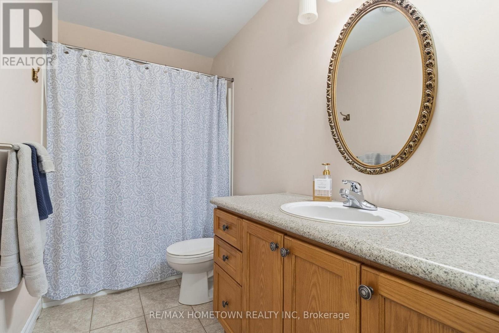 155 STEACY GARDENS - 30
