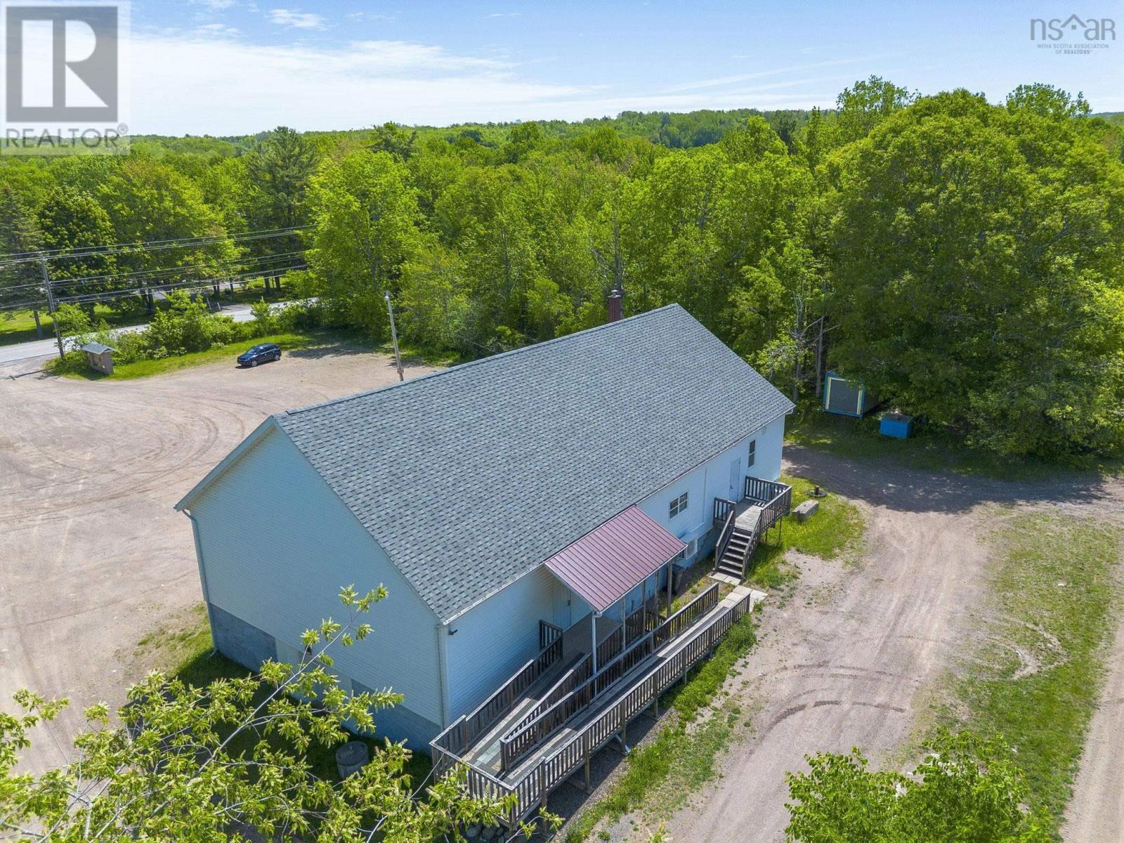 8921 Highway 10, Nictaux Falls — photo 2