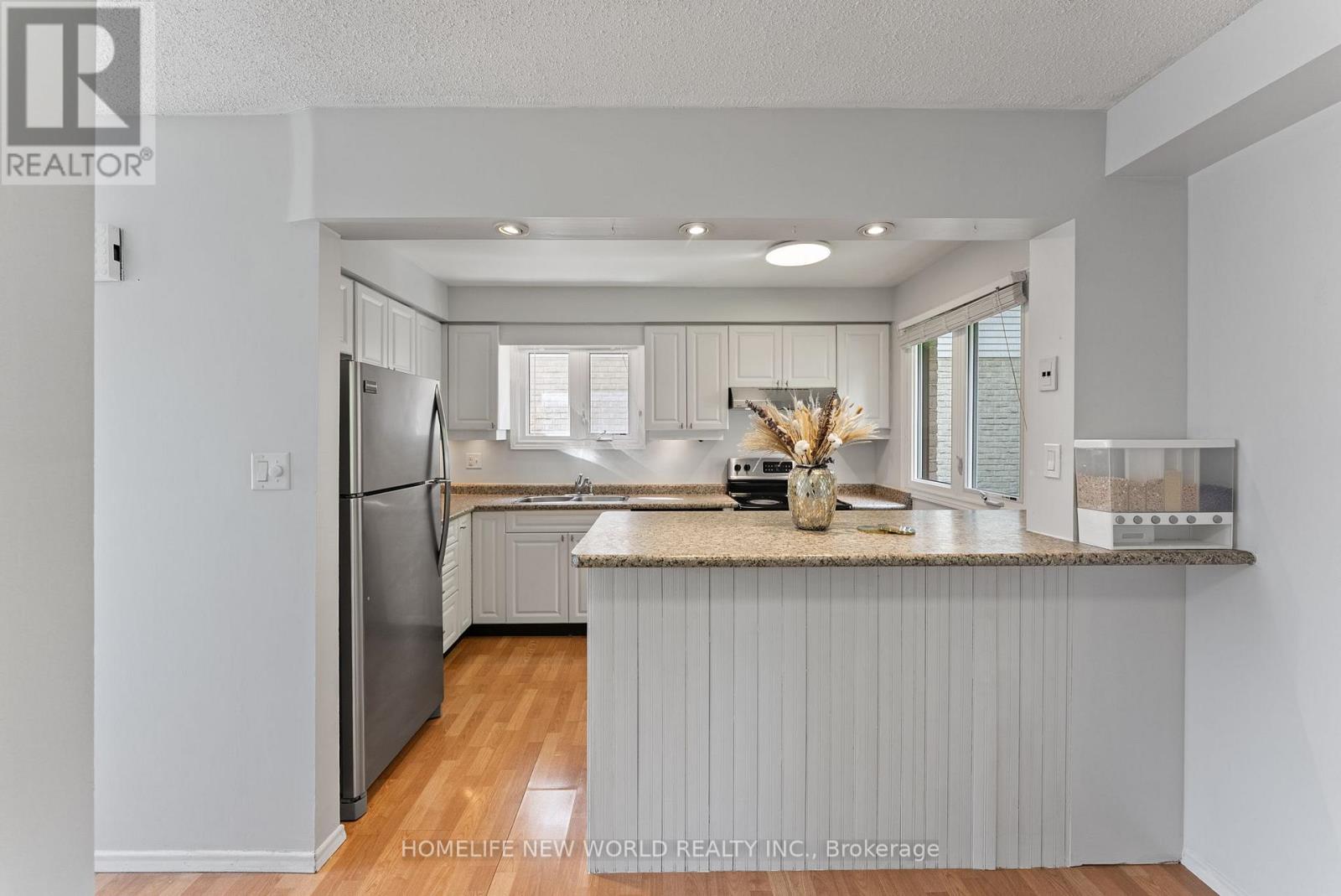 1445 ALDERSBROOK ROAD - 10
