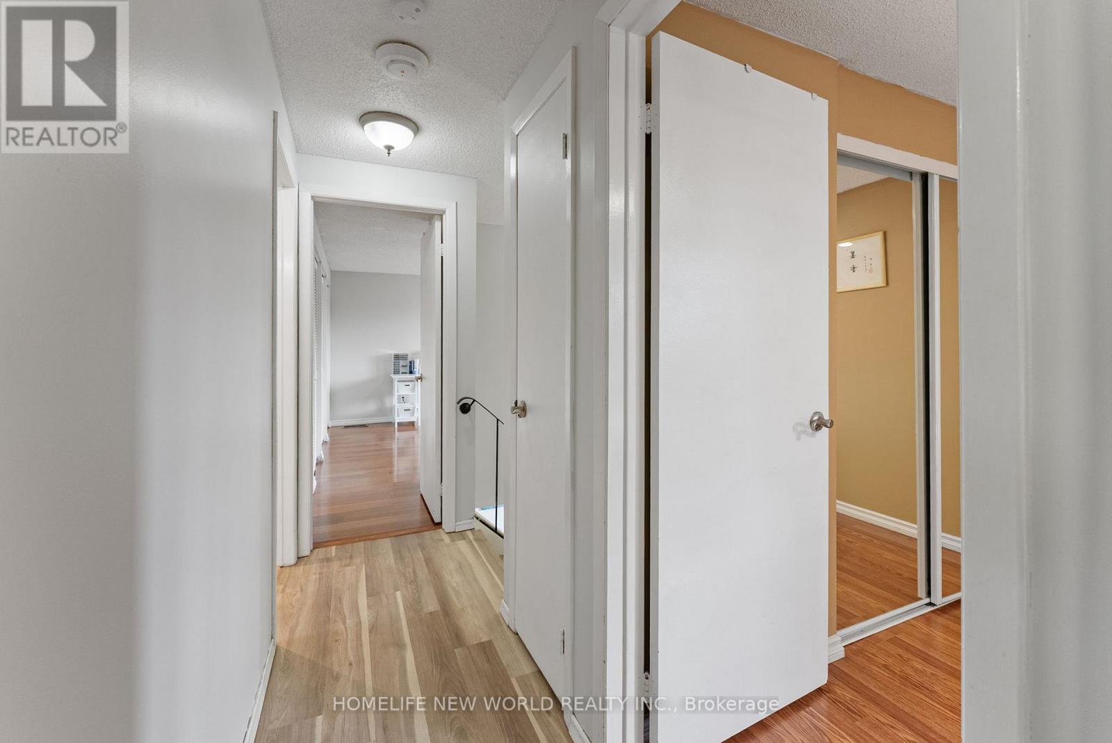 1445 ALDERSBROOK ROAD - 19