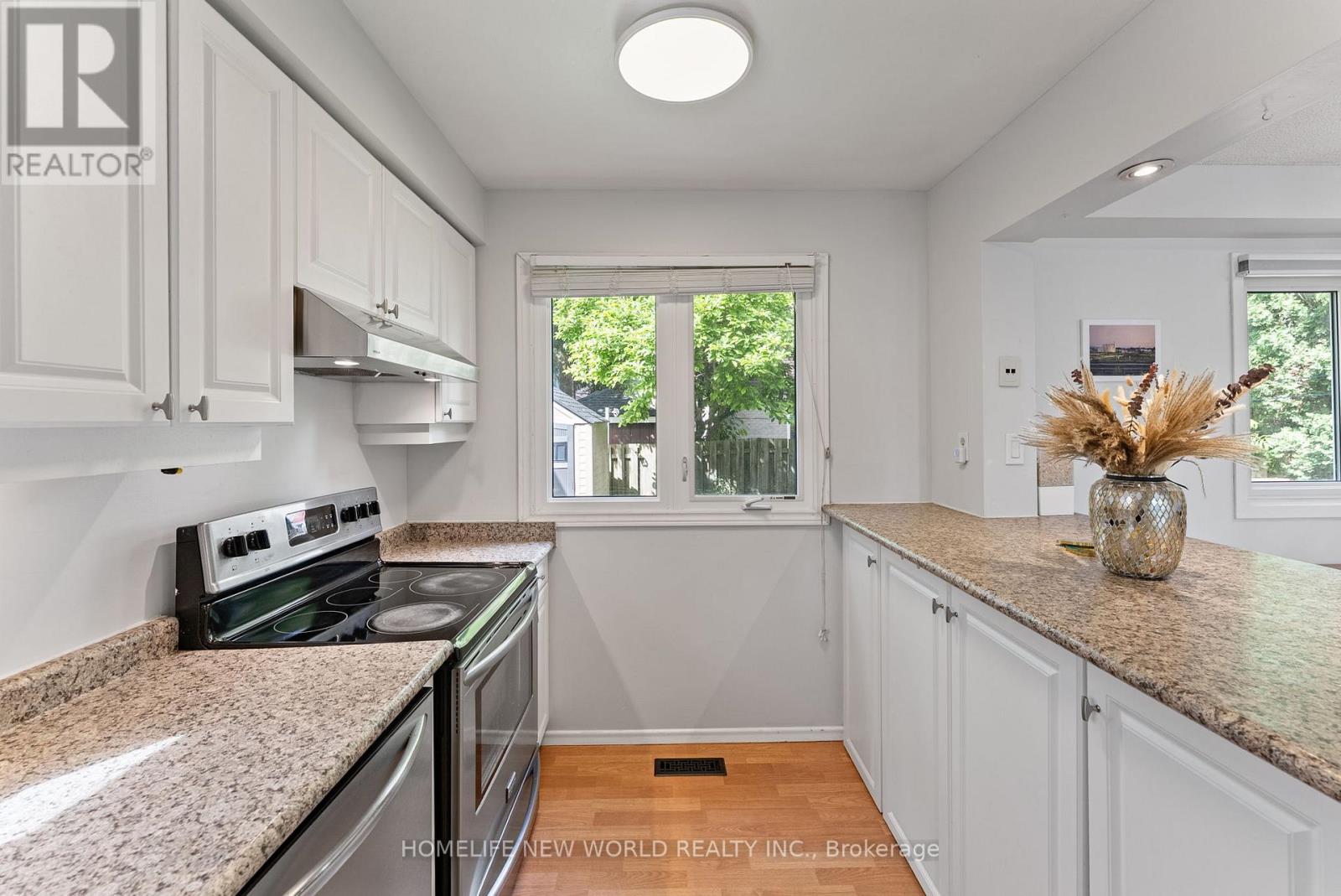 1445 ALDERSBROOK ROAD - 9