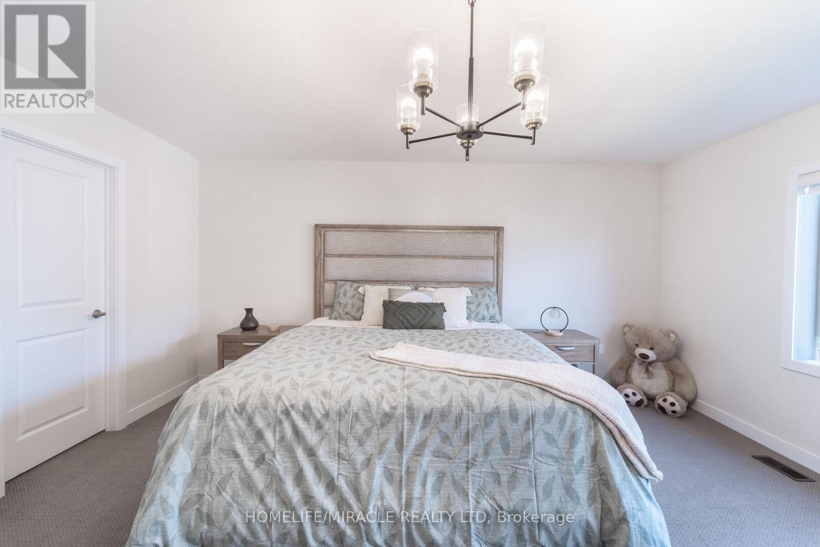 22 SANTOS DRIVE - 26
