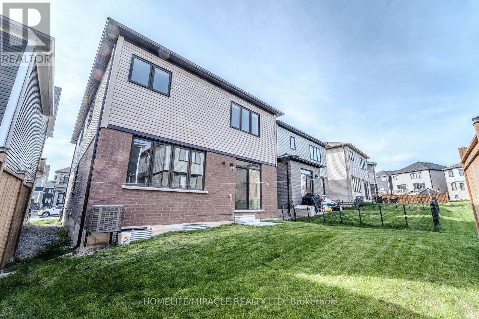 22 SANTOS DRIVE - 34