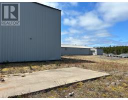 01 Quarry Road thumbnail 5