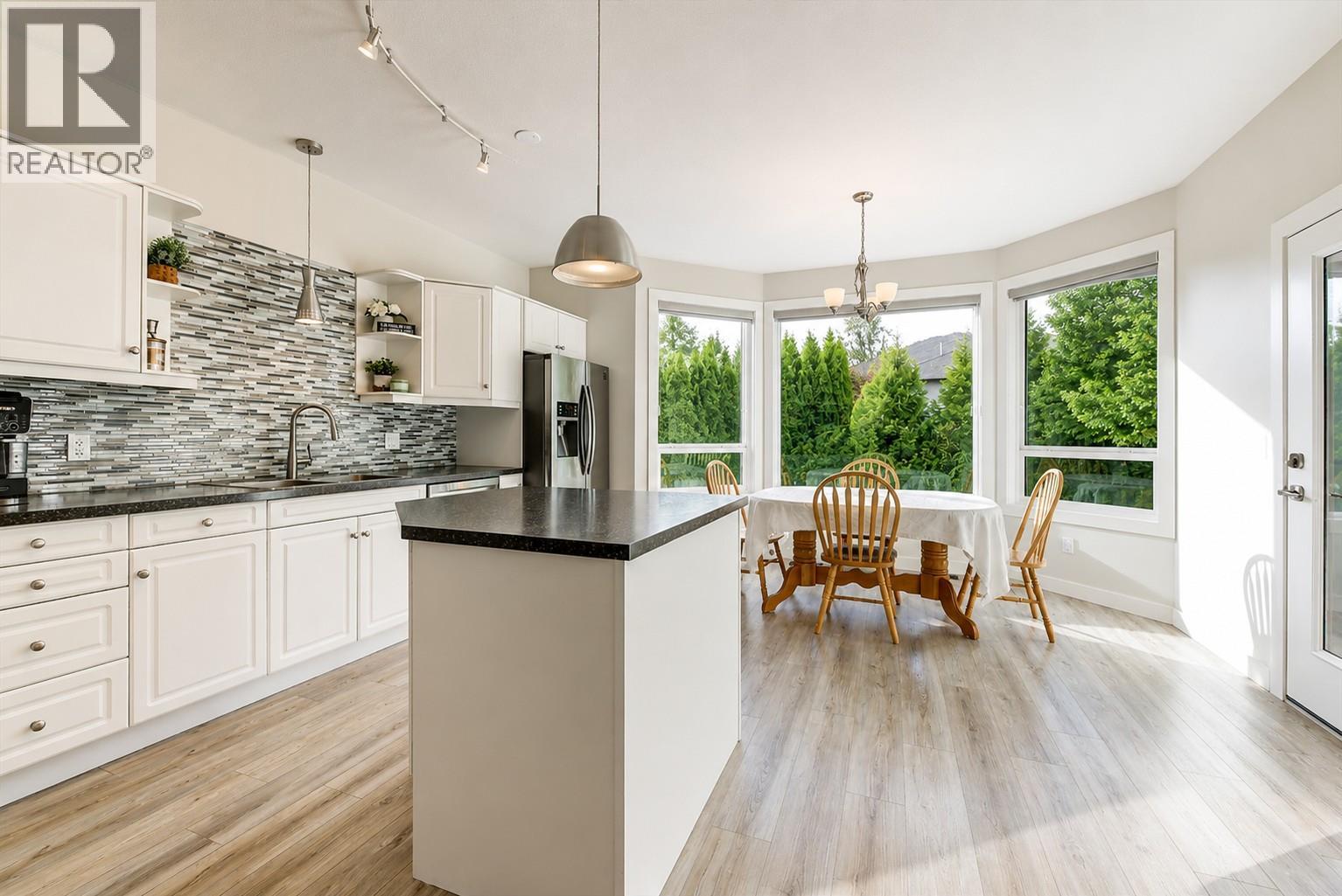 2083 Rosefield Drive - 10