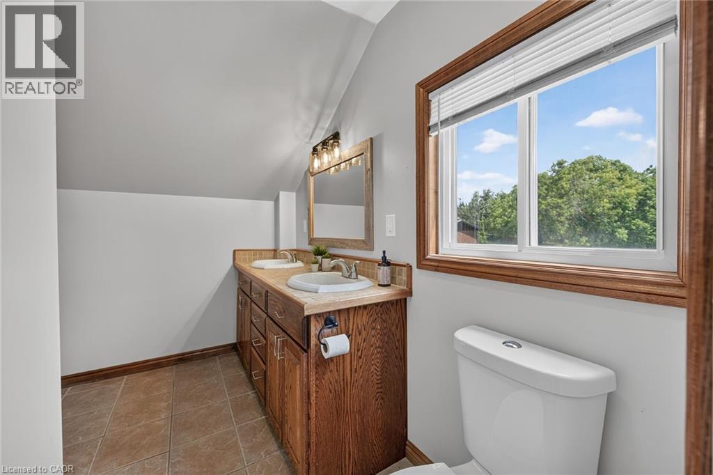 3-bedroom home for sale at 41 ERIE Street S, Selkirk ON · photo 29 of 51
