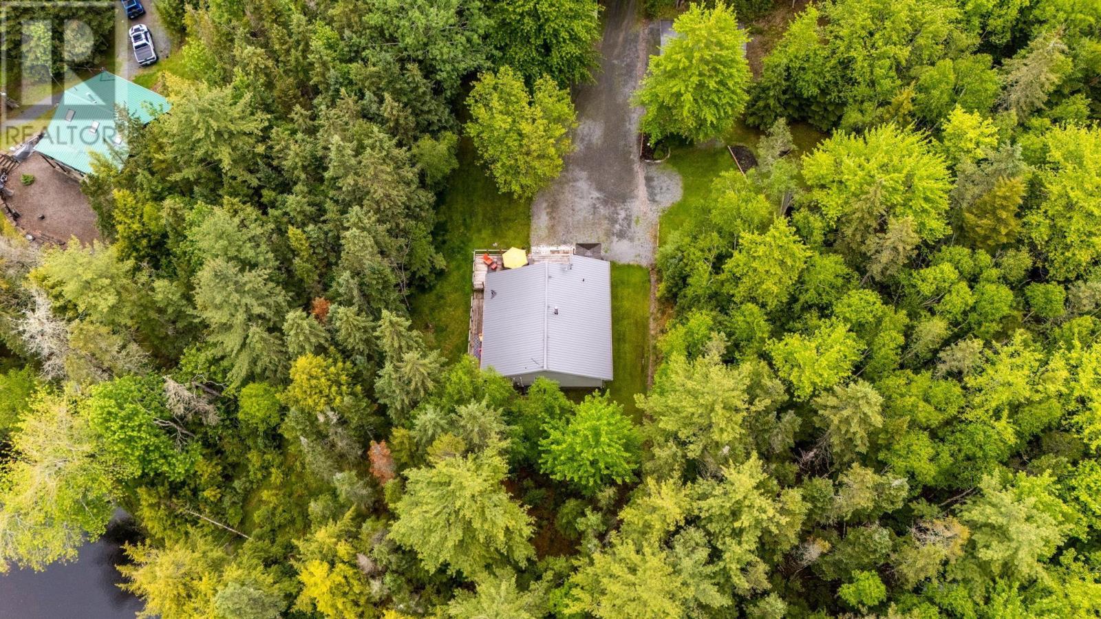 Property 23 of 39 of 303 Hemlock Loop