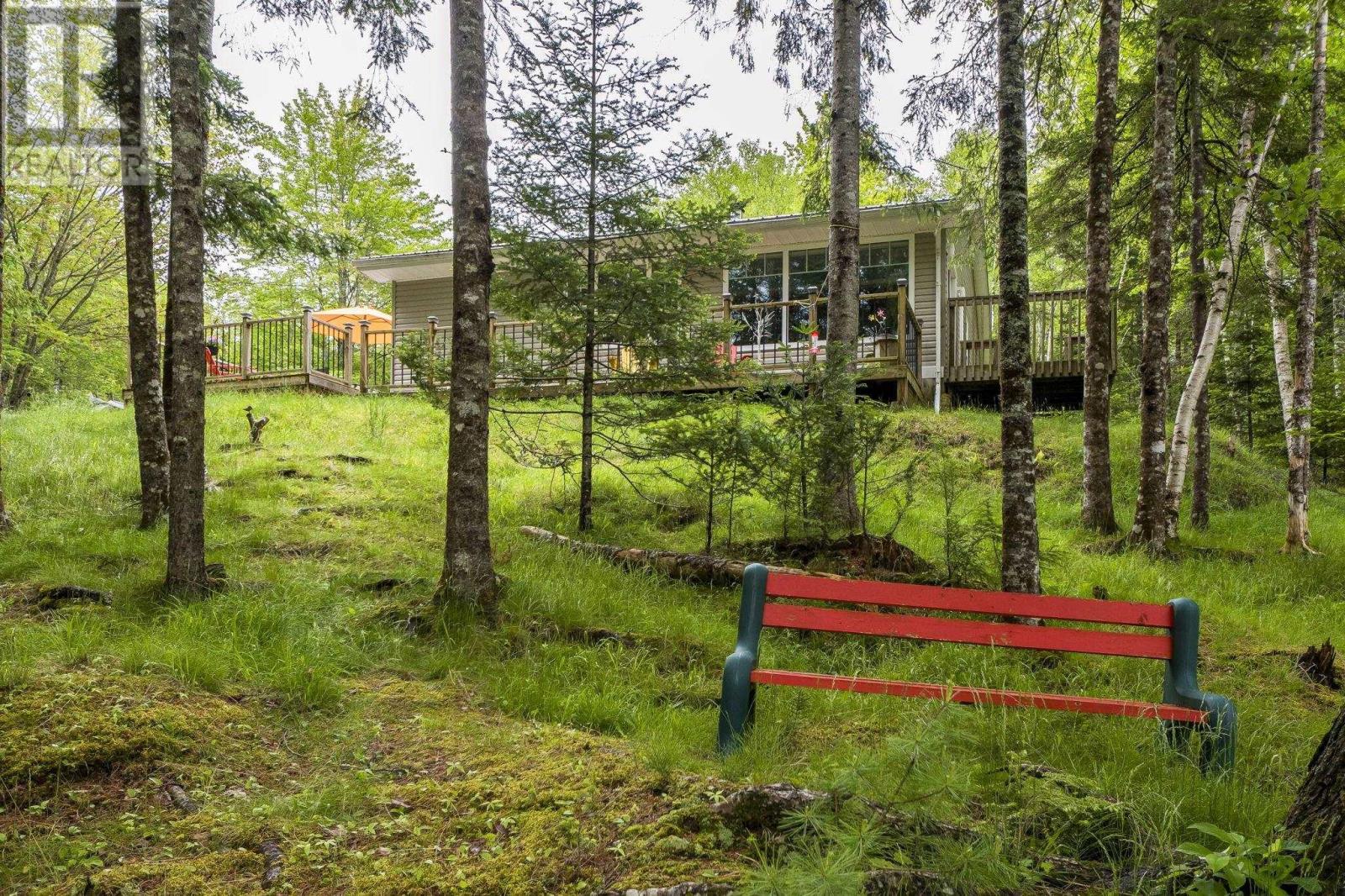 Property 24 of 39 of 303 Hemlock Loop