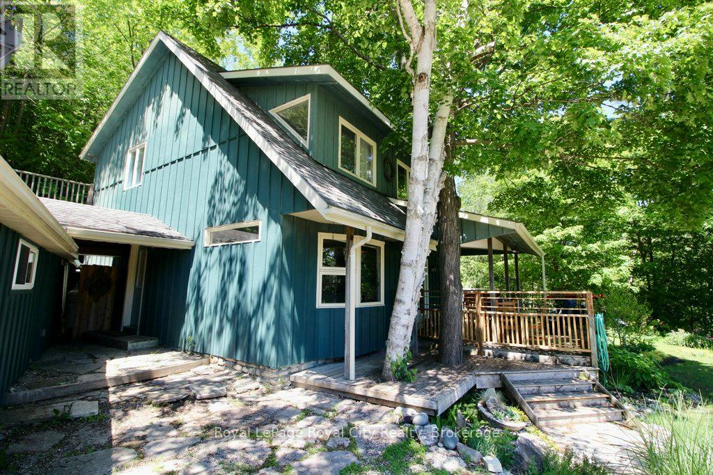 11 SHORELINE DRIVE - 2