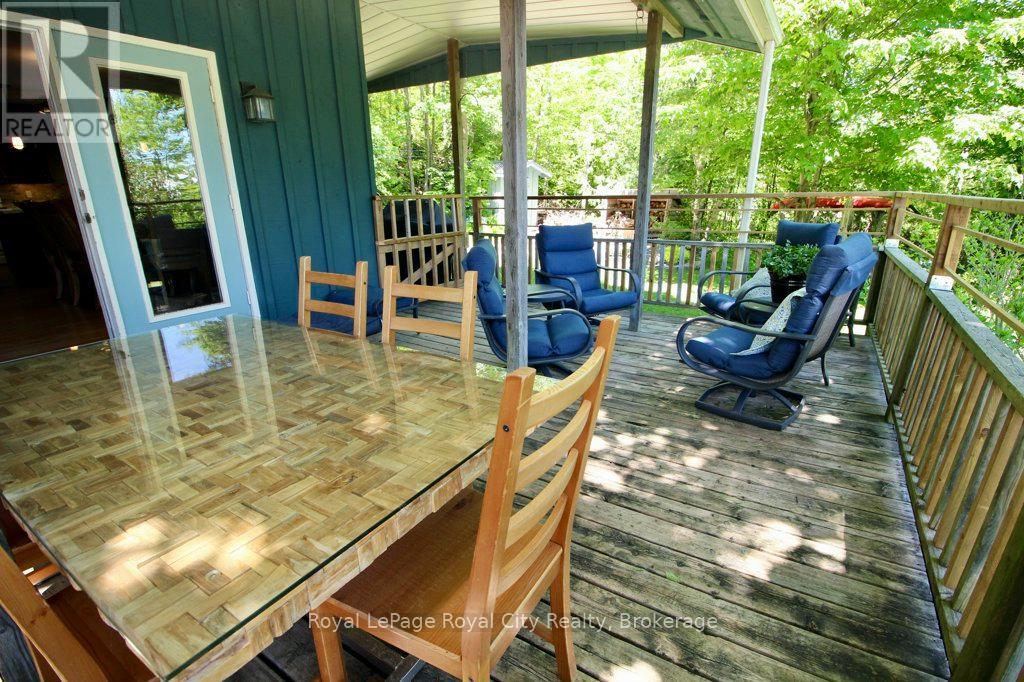 11 SHORELINE DRIVE - 37