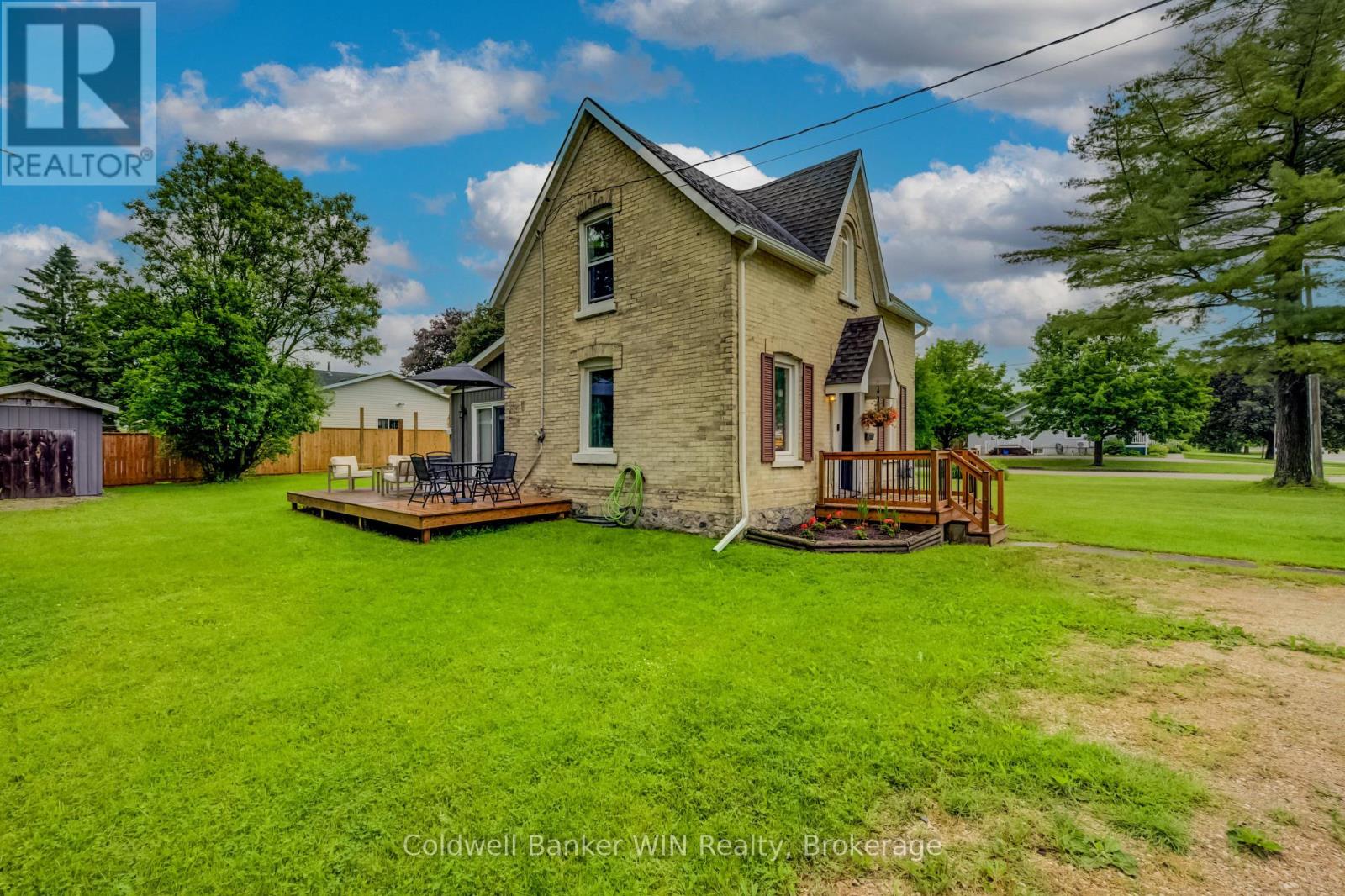 455 DURHAM STREET W - 3