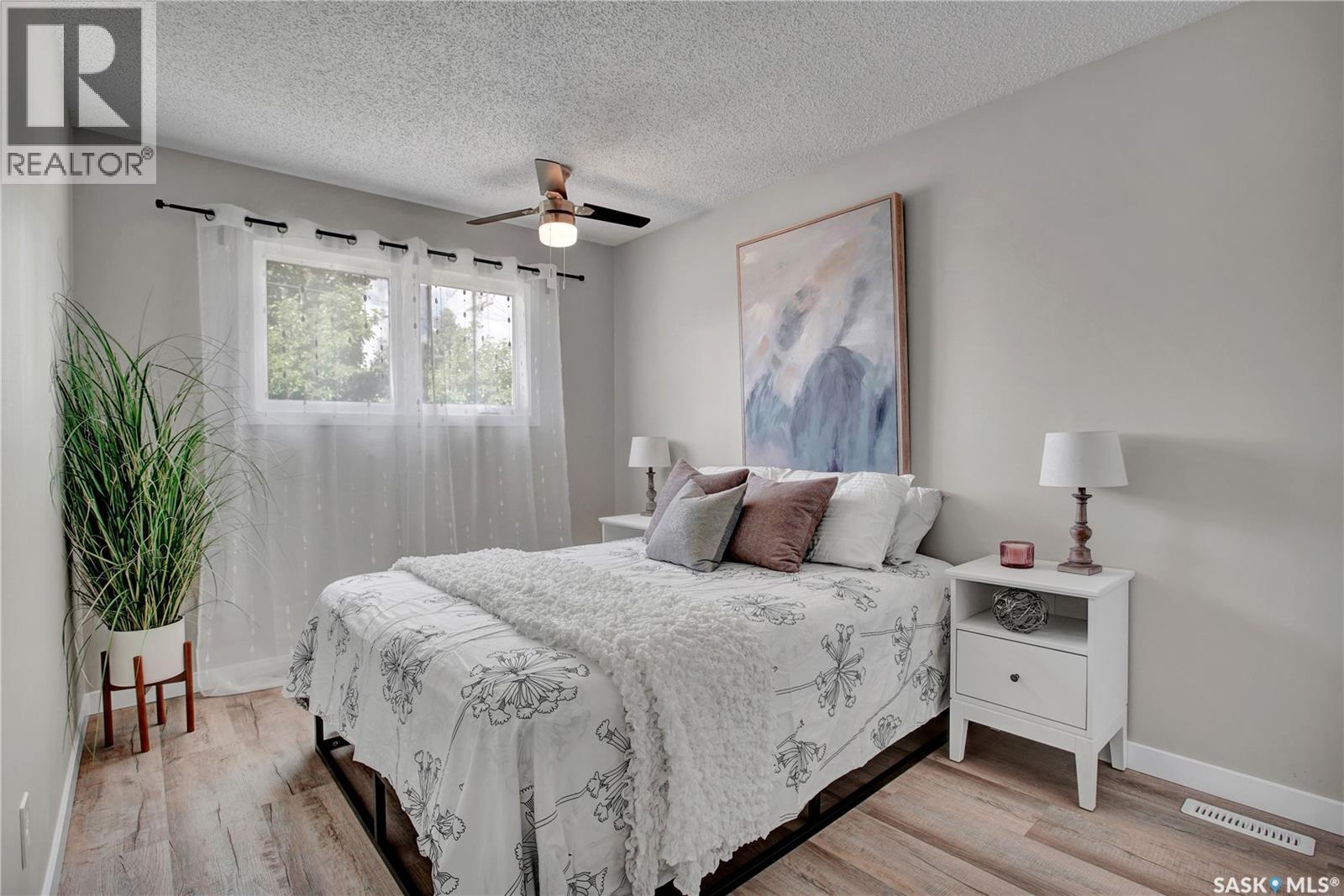 #2908-2910 Preston AVENUE S - 13