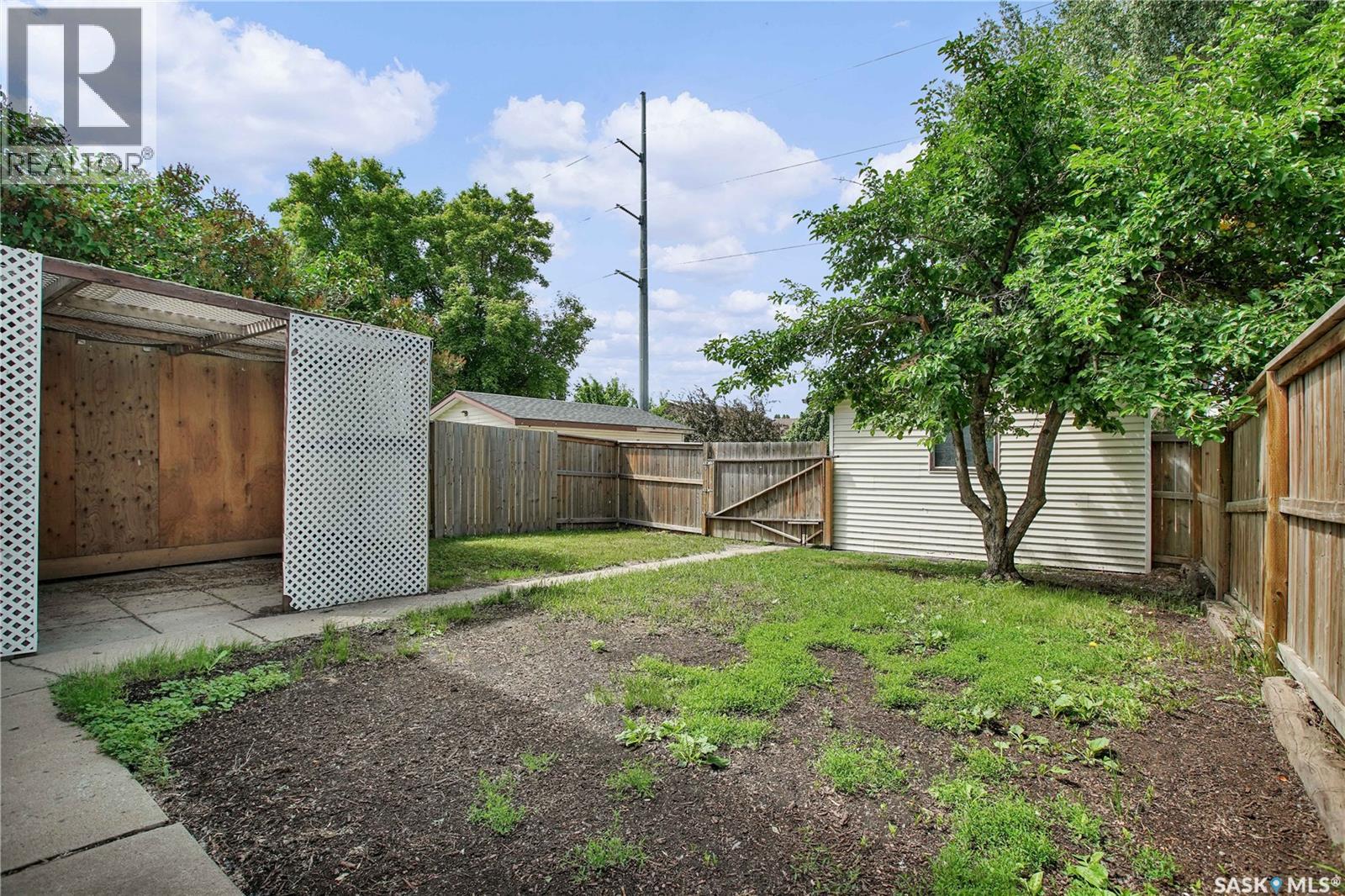 #2908-2910 Preston AVENUE S - 23