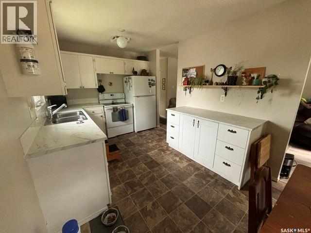 #2908-2910 Preston AVENUE S - 29
