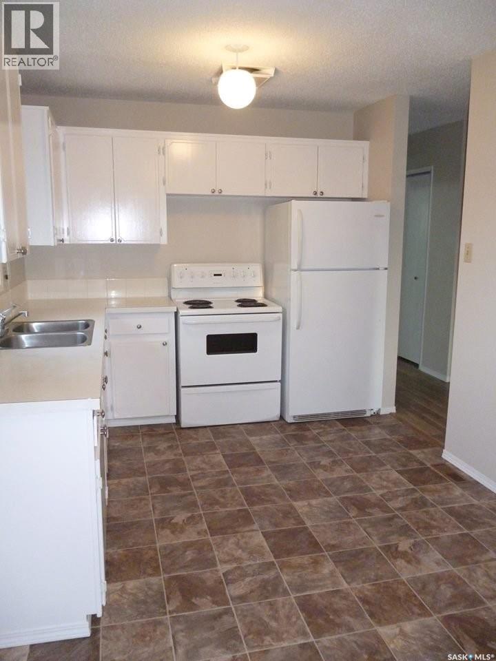 #2908-2910 Preston AVENUE S - 30