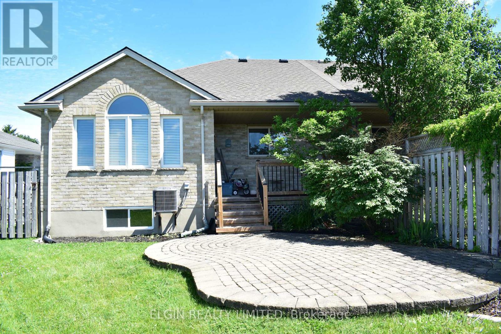 22 AXFORD PARKWAY - 25