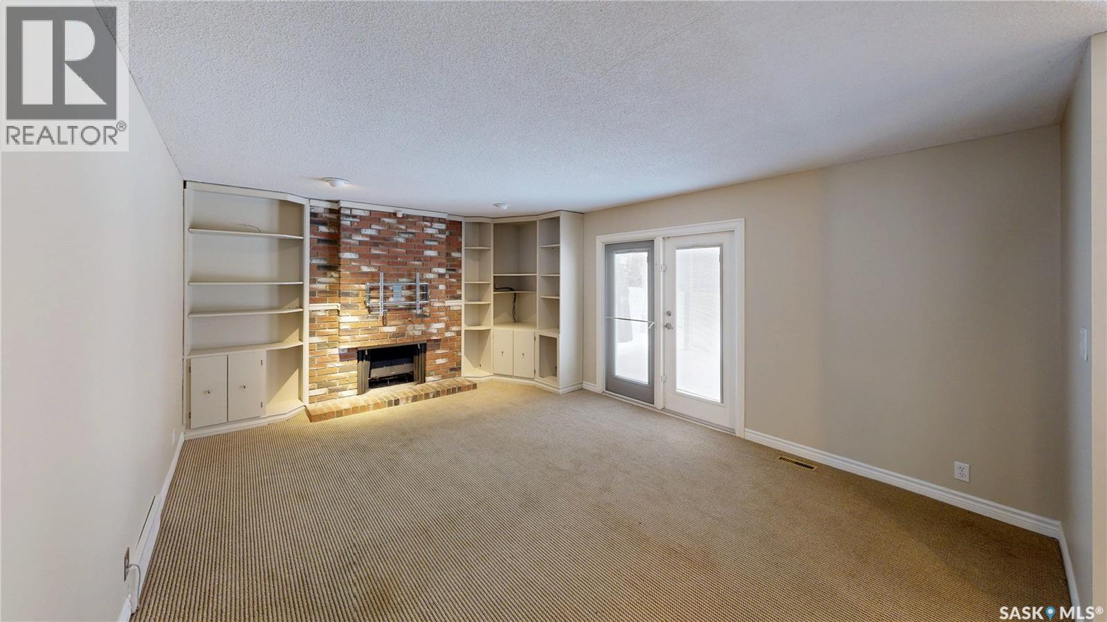 50 Lowry PLACE - 18