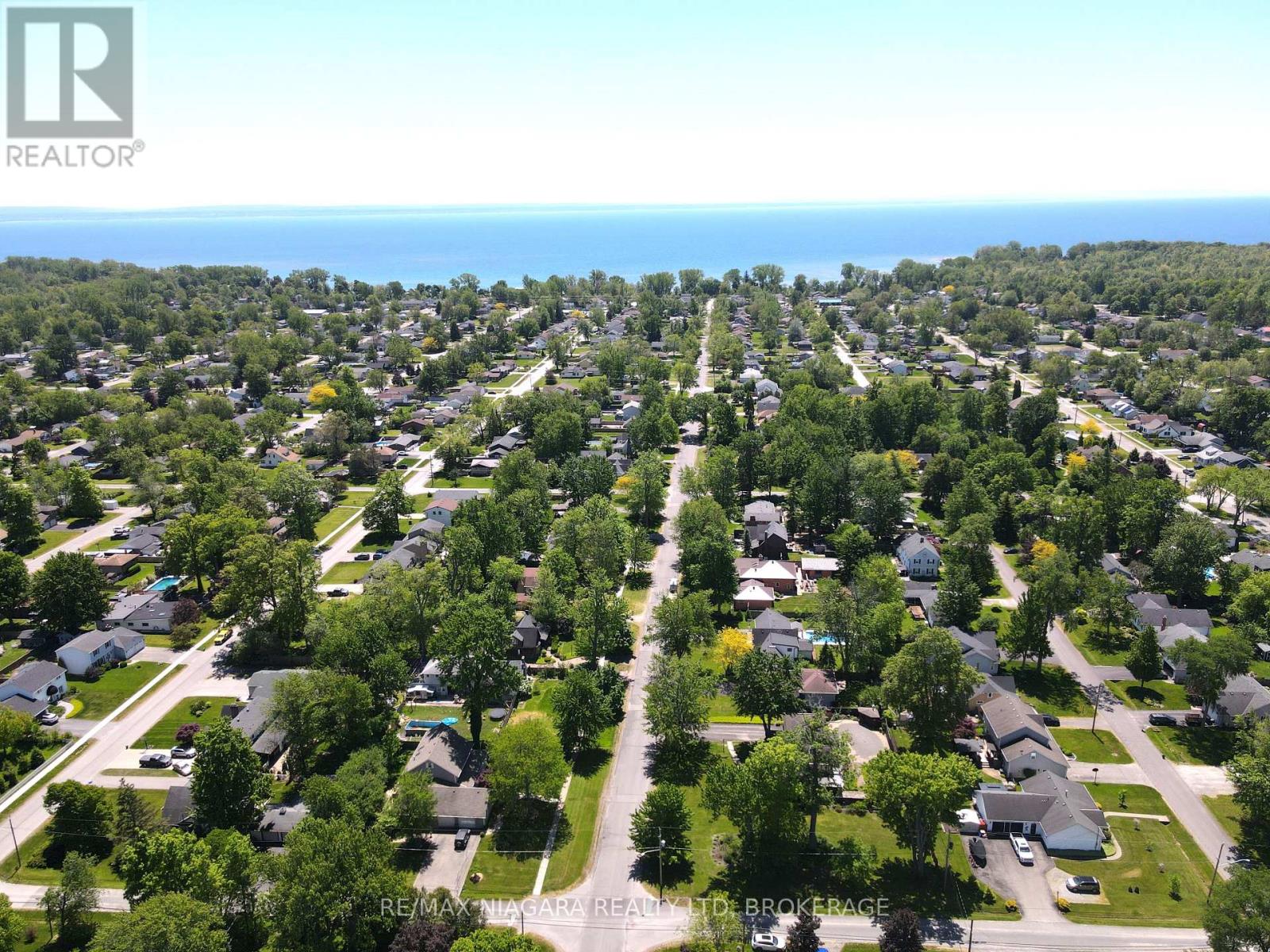 629 DAYTONA DRIVE - 33