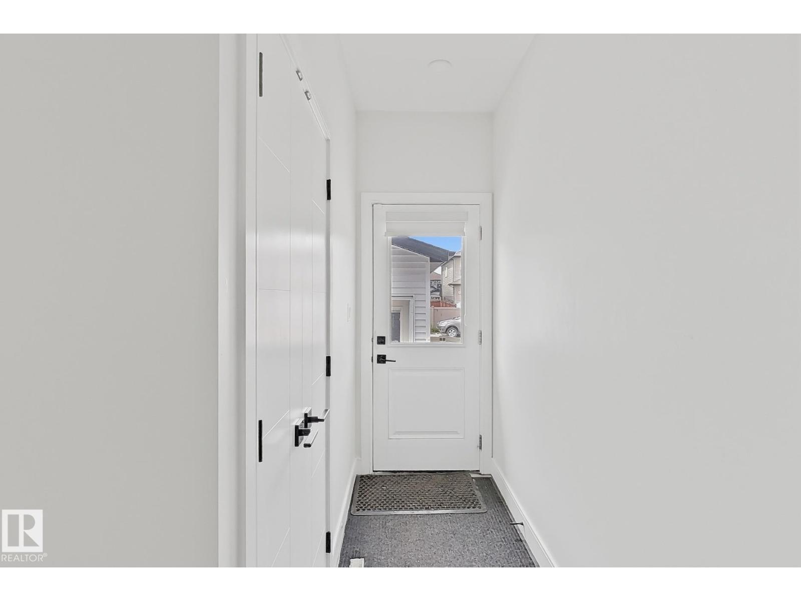 1719 26A ST NW - 20