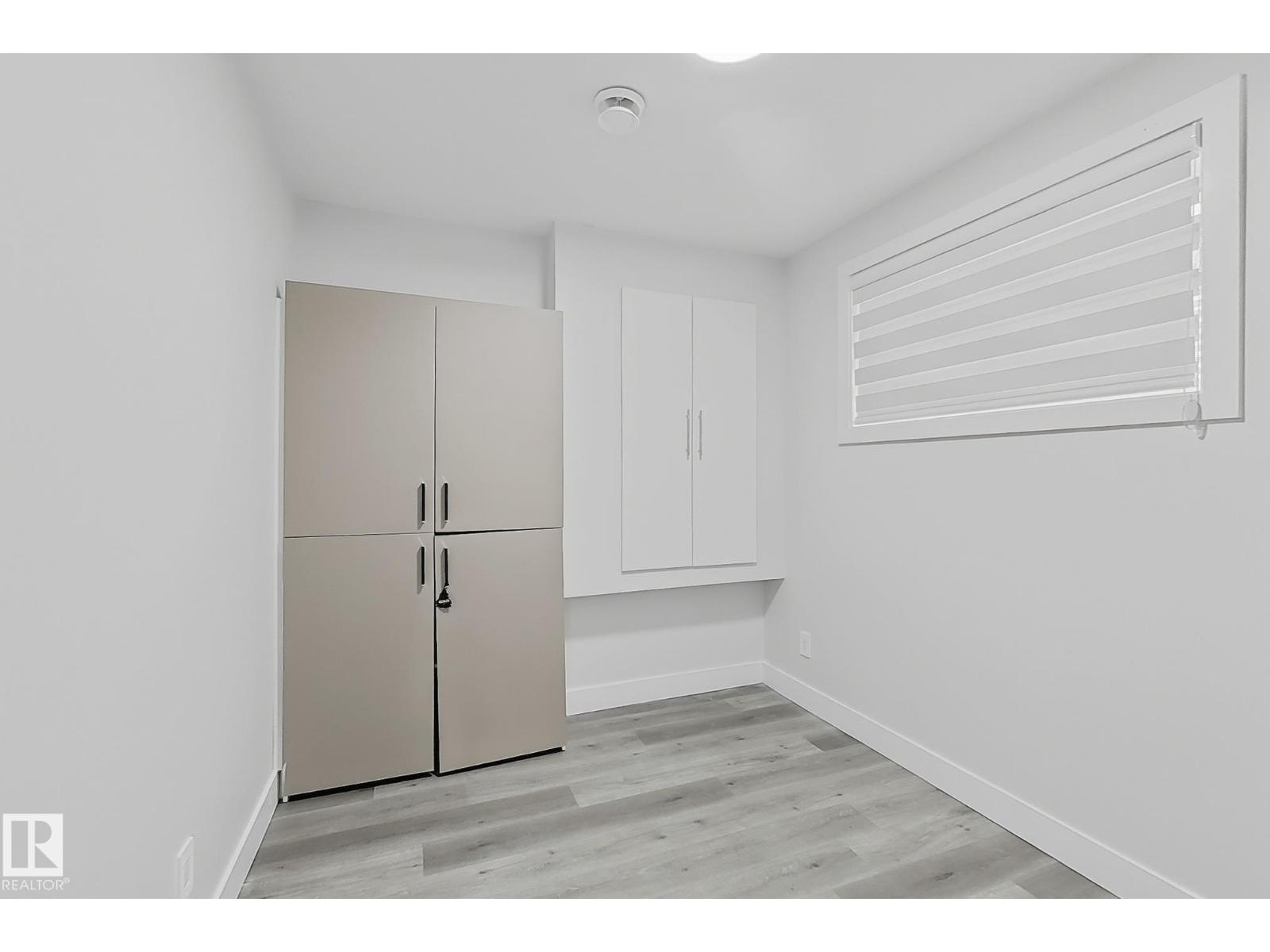 1719 26A ST NW - 40