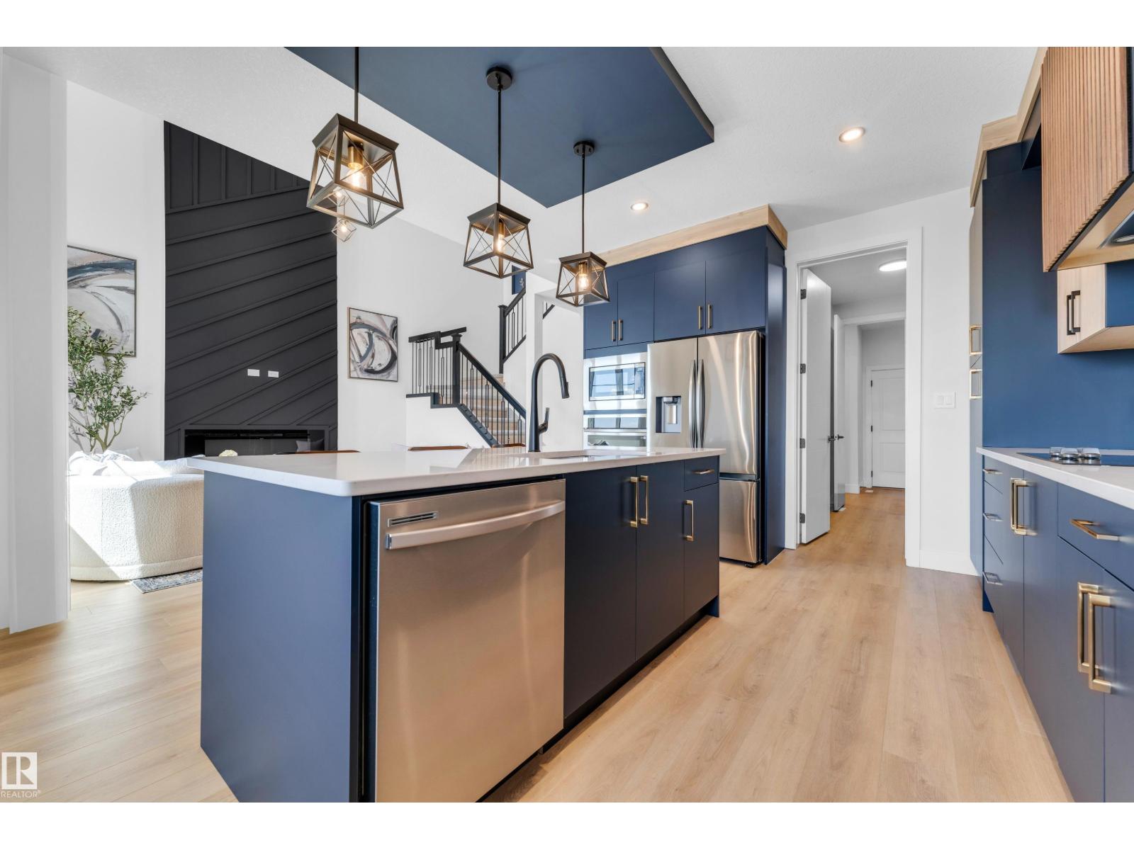 22803 80 AV NW - 18