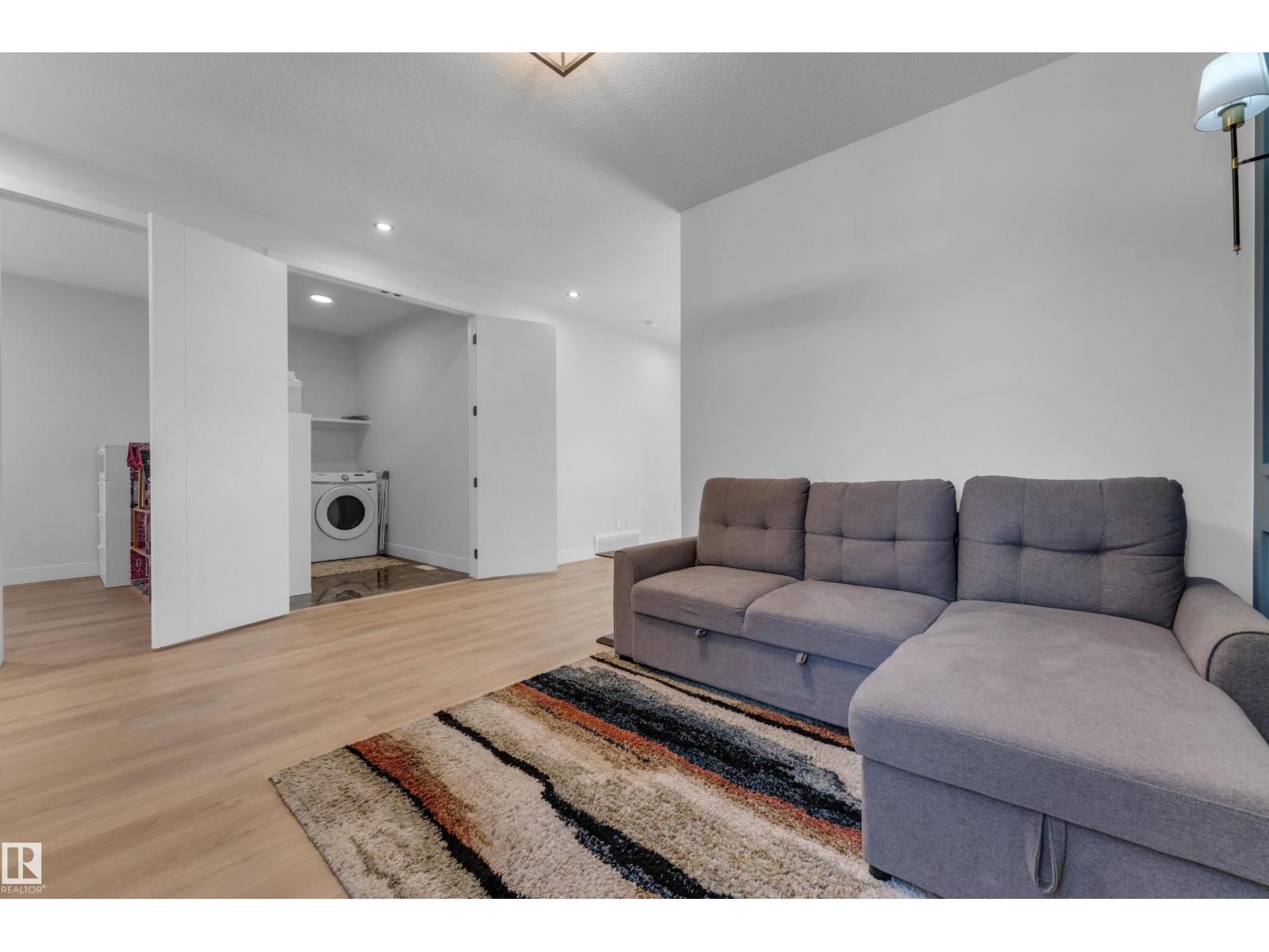 22803 80 AV NW - 25