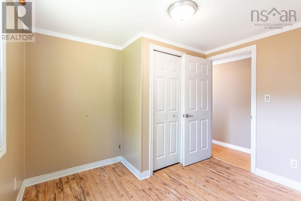 Property 25 of 31 of 86 Brook Street