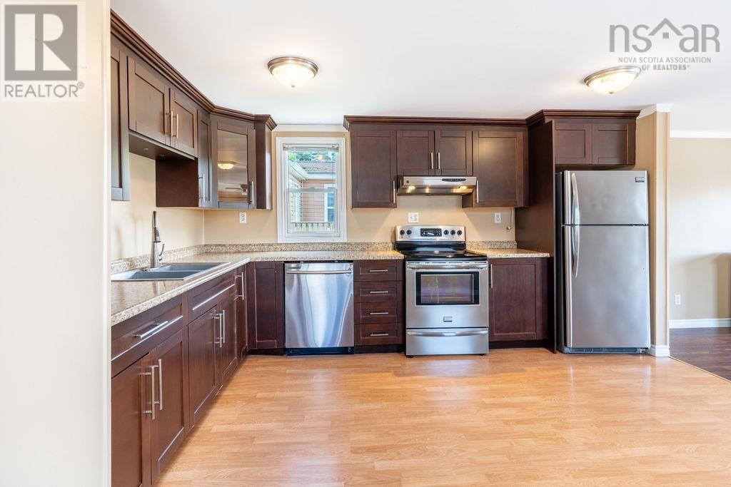 Property 4 of 31 of 86 Brook Street