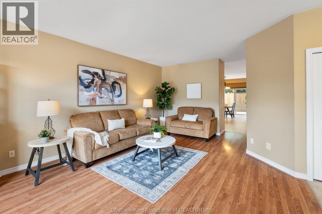 15 Oakgrove LANE - 10