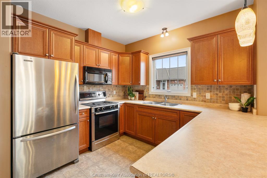 15 Oakgrove LANE - 13