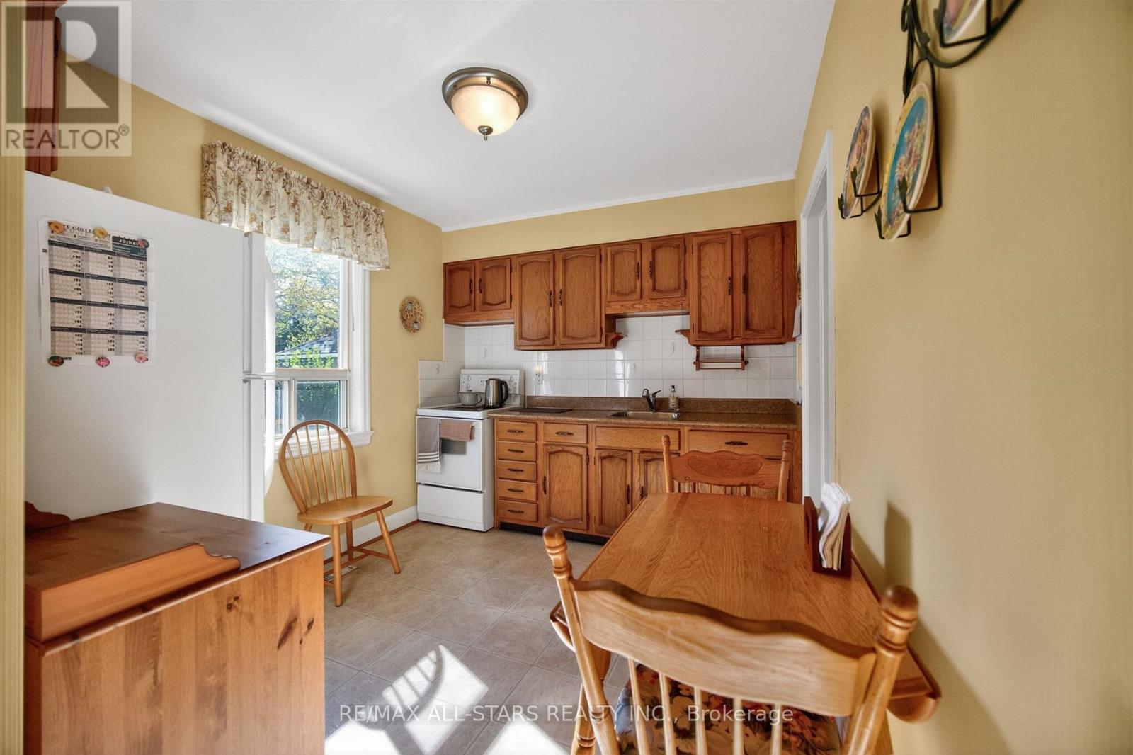9 MARTINDALE ROAD - 11