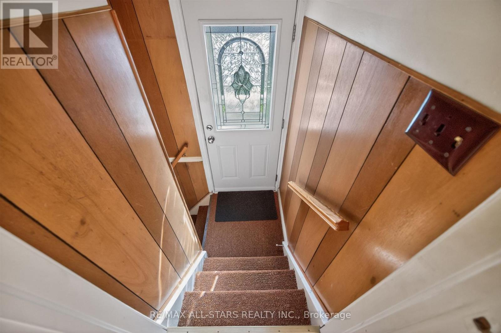 9 MARTINDALE ROAD - 21
