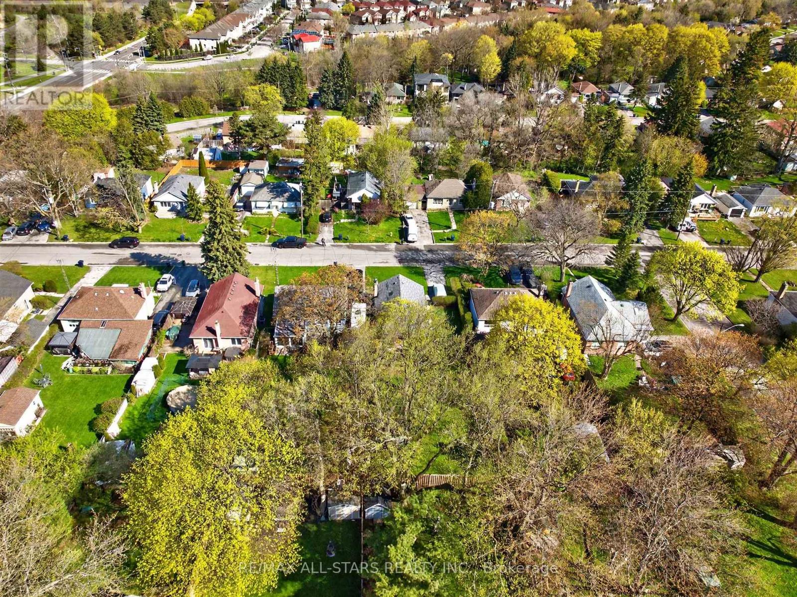 9 MARTINDALE ROAD - 30