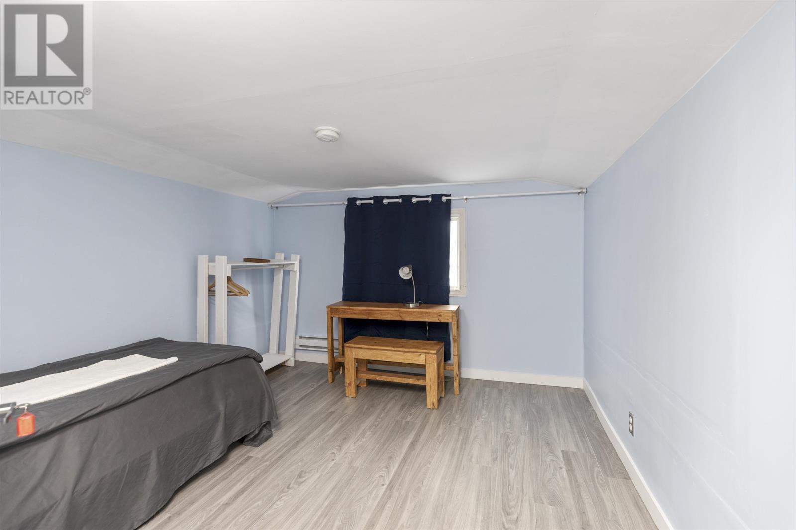 14614 Highway 17 - 19