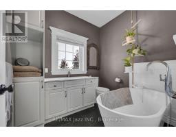 1674 Hooton Drive, Cavan Monaghan, ON L0A1C0 Photo 14