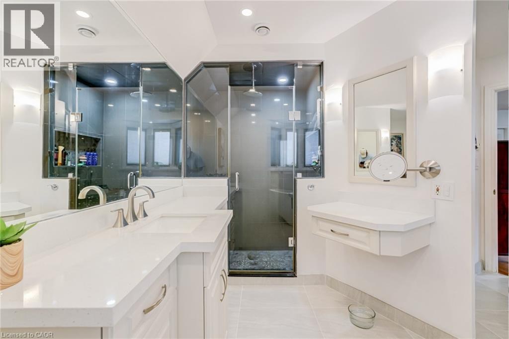 181 GOLF LINKS Road - 24