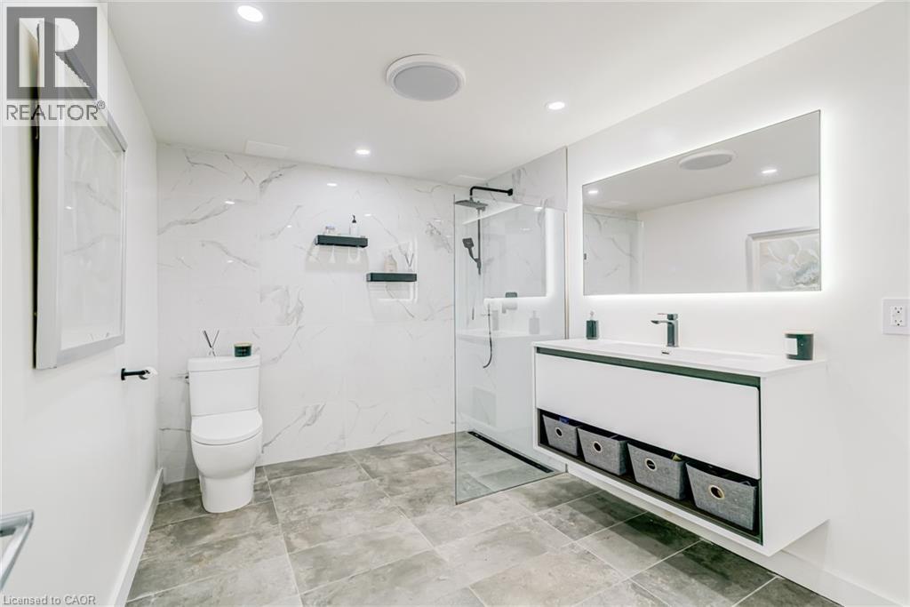 181 GOLF LINKS Road - 37