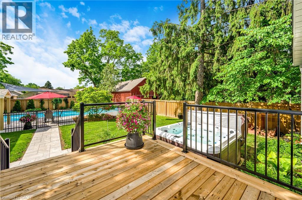 4-bedroom home for sale at 739 COLBORNE Street, Brantford ON · photo 37 of 50