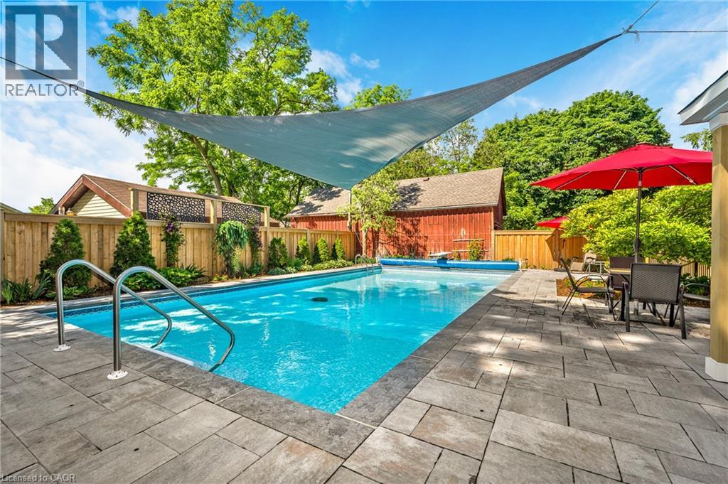 4-bedroom home for sale at 739 COLBORNE Street, Brantford ON · photo 41 of 50
