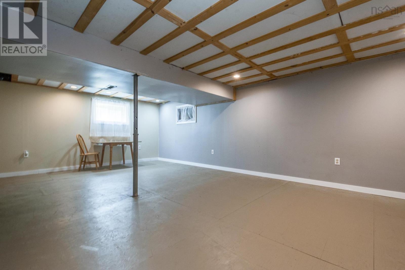 1037 Culloden Road - 34