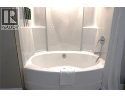 900 Bighorn Boulevard Unit# 914, Radium Hot Springs, BC V0A1M0 Photo 18
