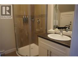 900 Bighorn Boulevard Unit# 914, Radium Hot Springs, BC V0A1M0 Photo 10