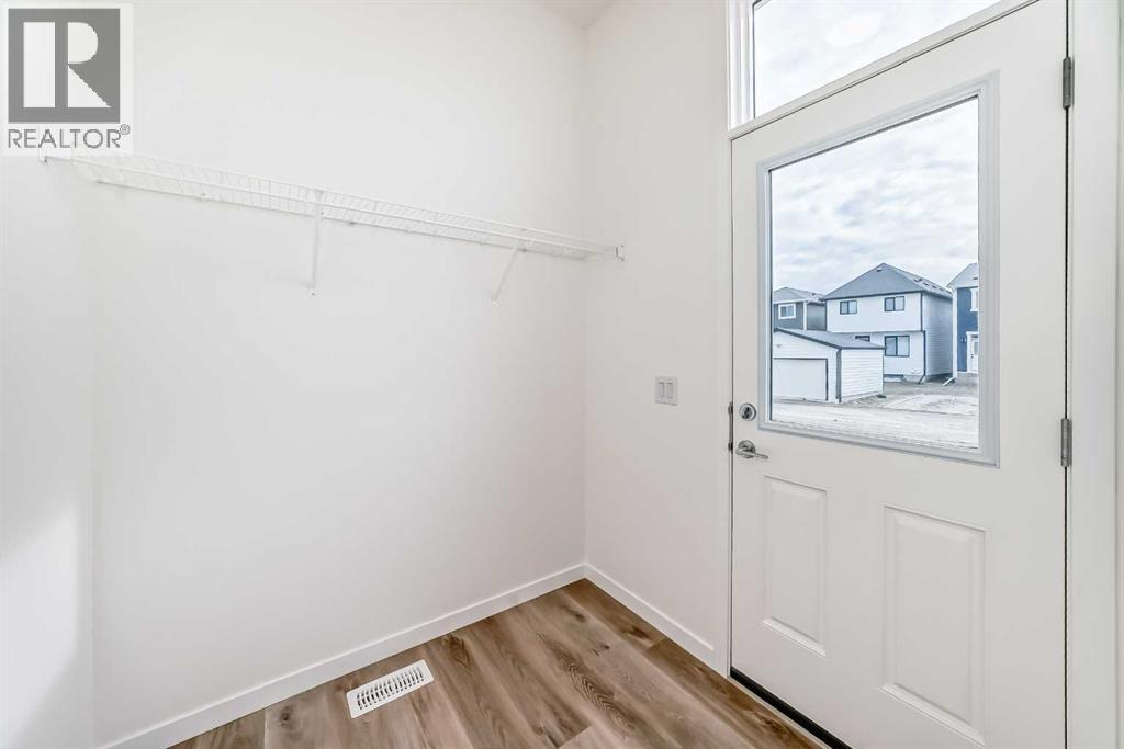 36 Mercado Road SE - 32