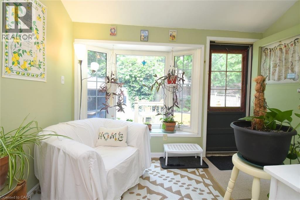 28 ST CLAIR Avenue - 22