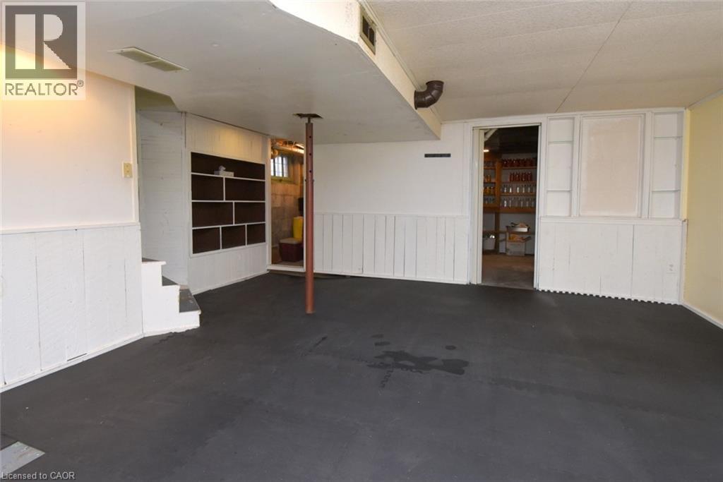 28 ST CLAIR Avenue - 40
