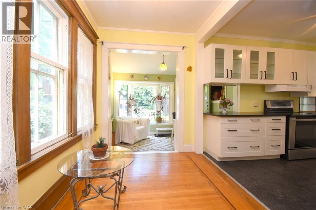28 ST CLAIR Avenue - 14