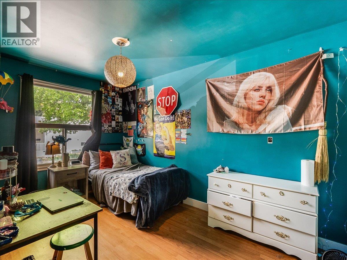 750 7th Avenue - 41
